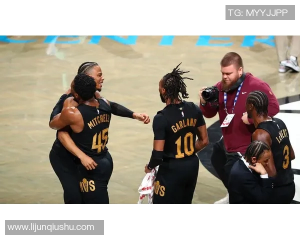 首节结束篮网VS魔术 比分36-27篮网领先
